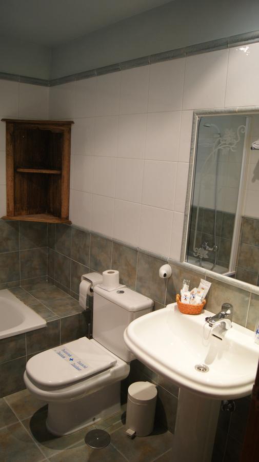 Hotel Conventin Вилавичоза Екстериор снимка