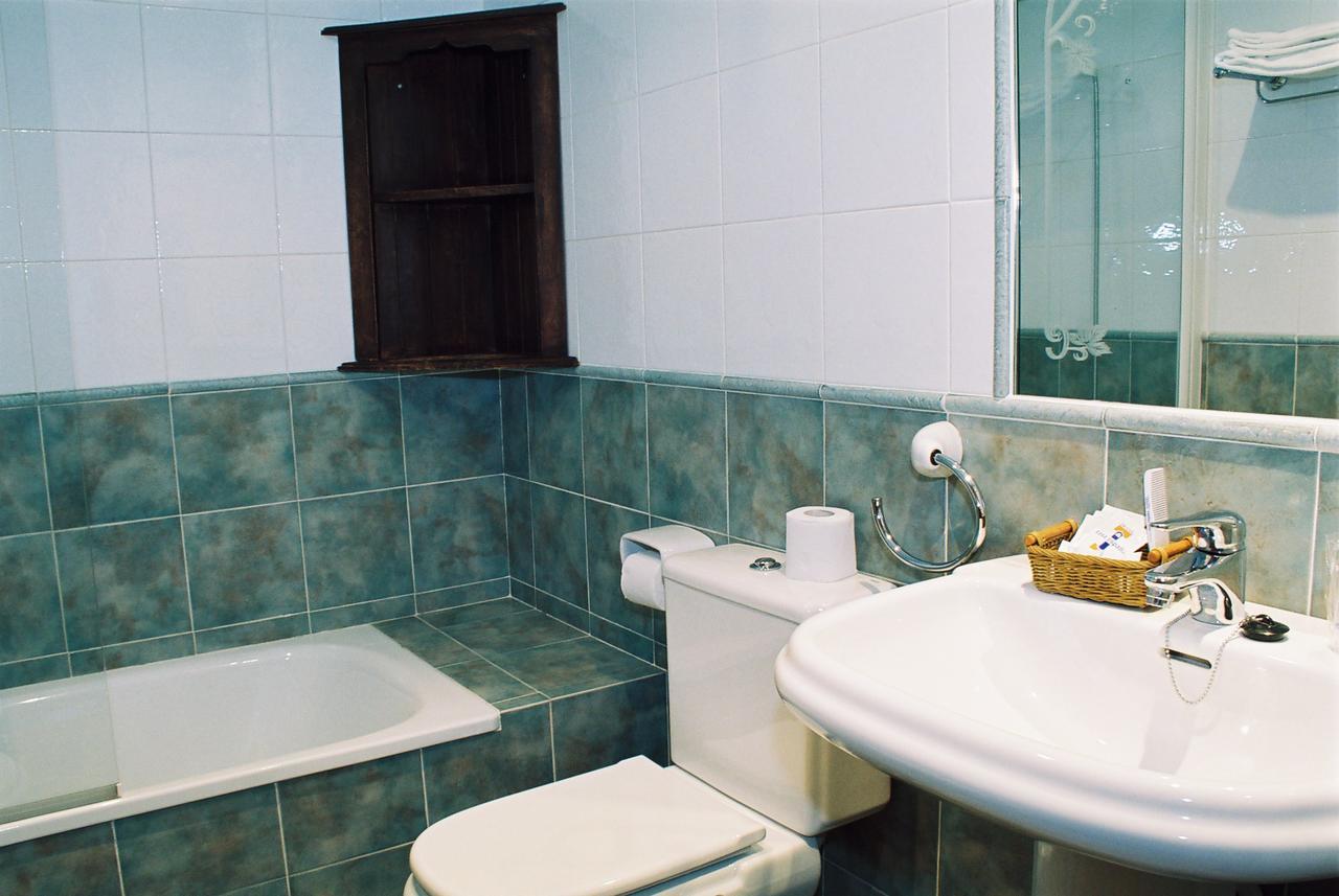 Hotel Conventin Вилавичоза Екстериор снимка